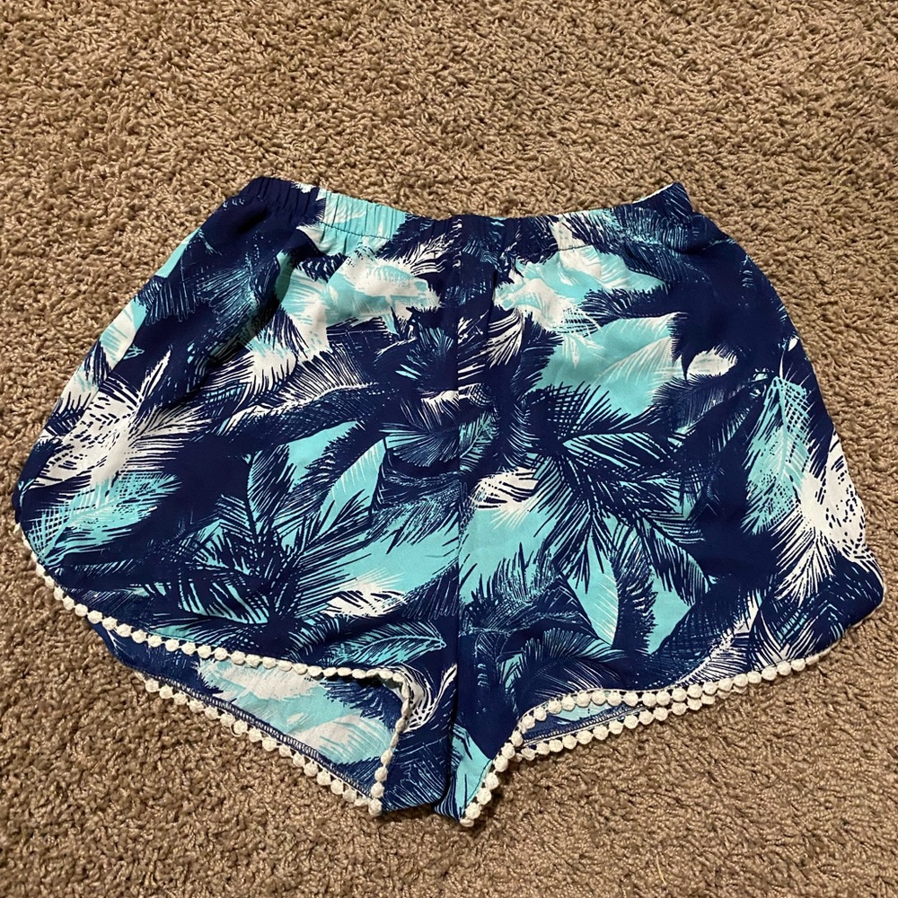 Love Tree shorts